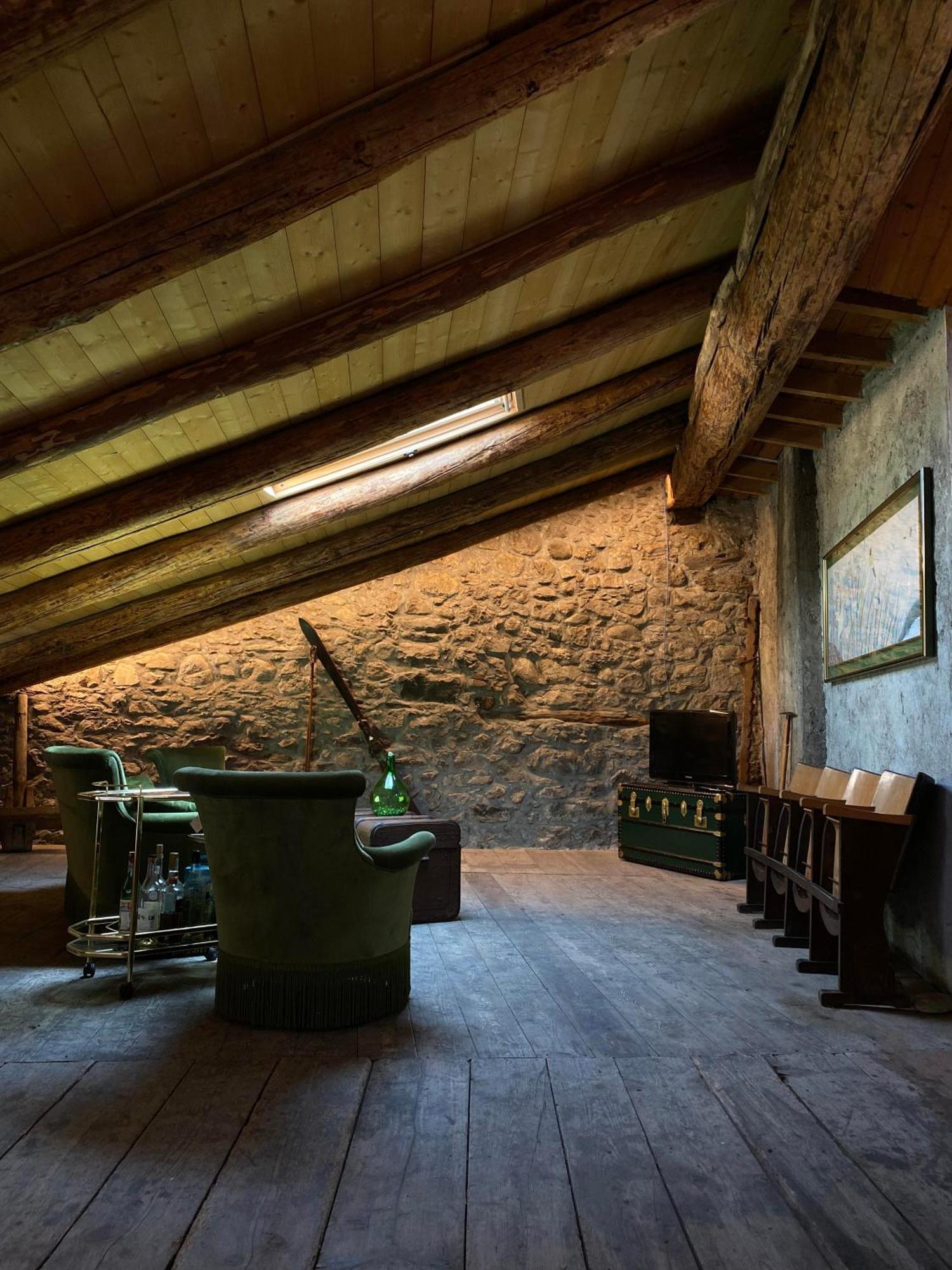 Casa Nel Centro Storico Di Borno Villa Buitenkant foto