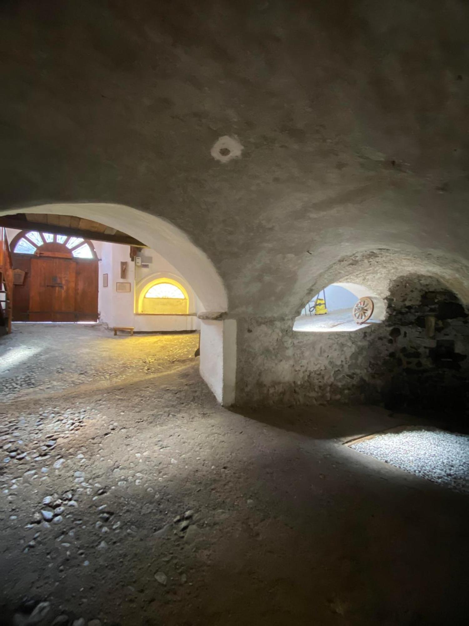 Casa Nel Centro Storico Di Borno Villa Buitenkant foto